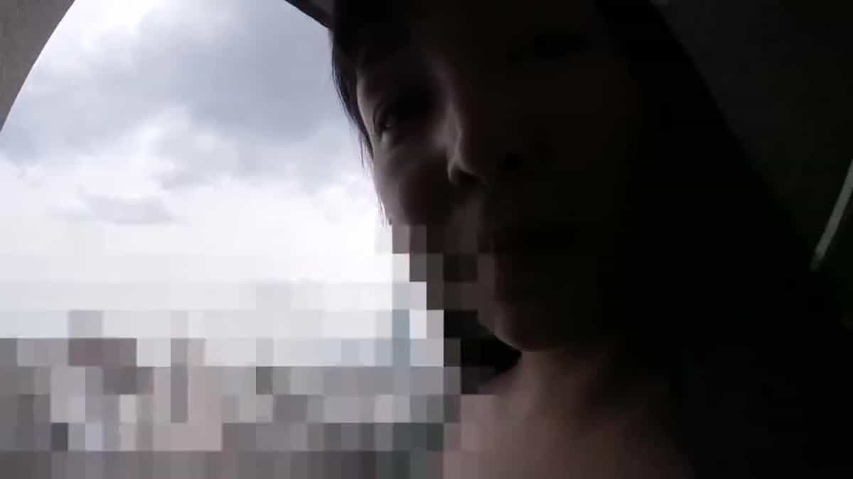 FC2-PPV-1089562 【个人拍摄】33岁没有老婆/老公的时候母乳冲进屋②紧急楼梯上……阳台上……不道德的羞耻暴露母乳喷