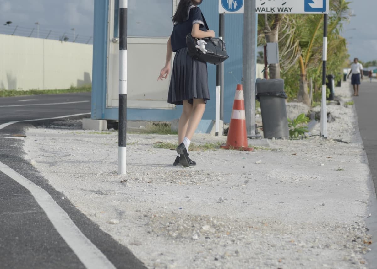 南桃Momoko - 学生制服